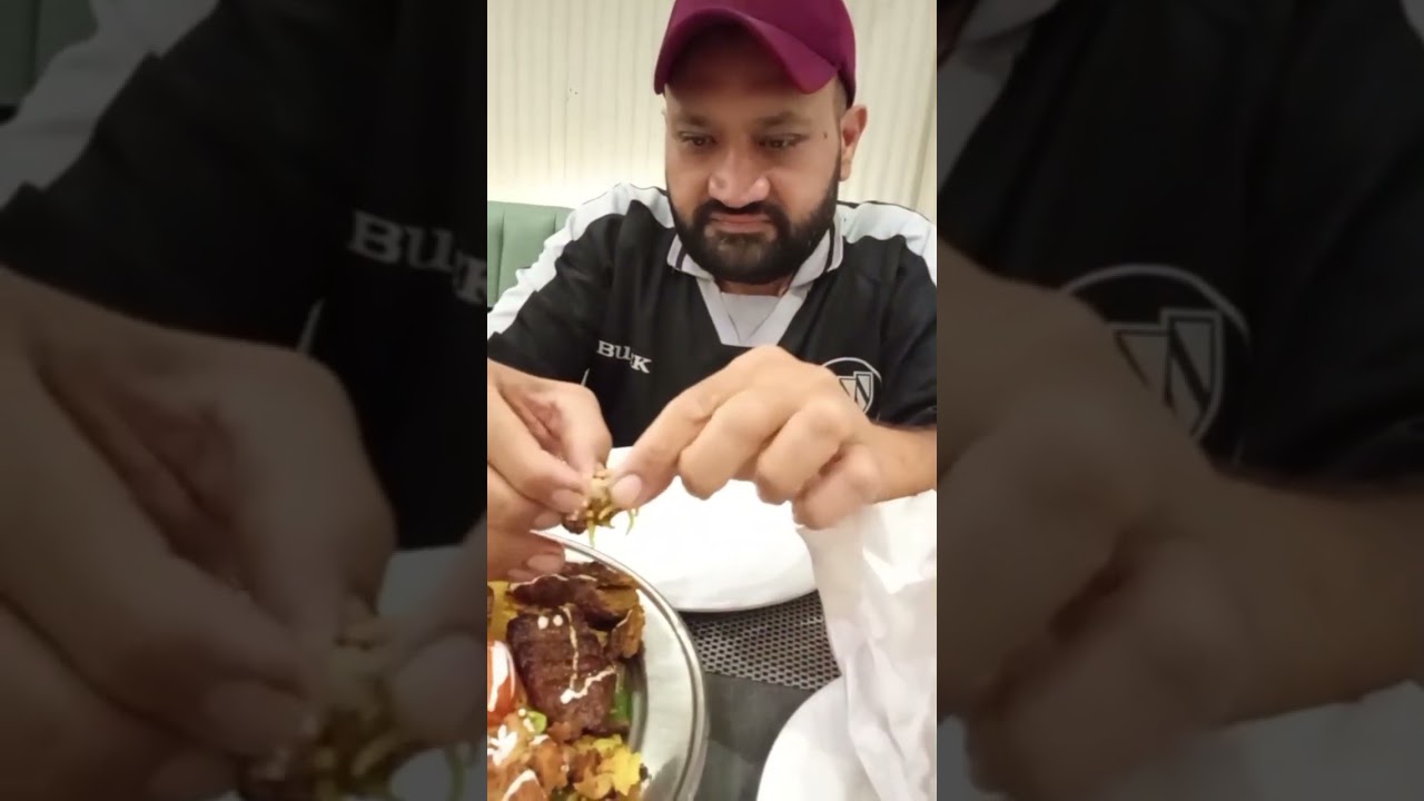 #karachifood #barcelonafoodies #foryou #viralshort #travel #halalfoodbarcelona 
