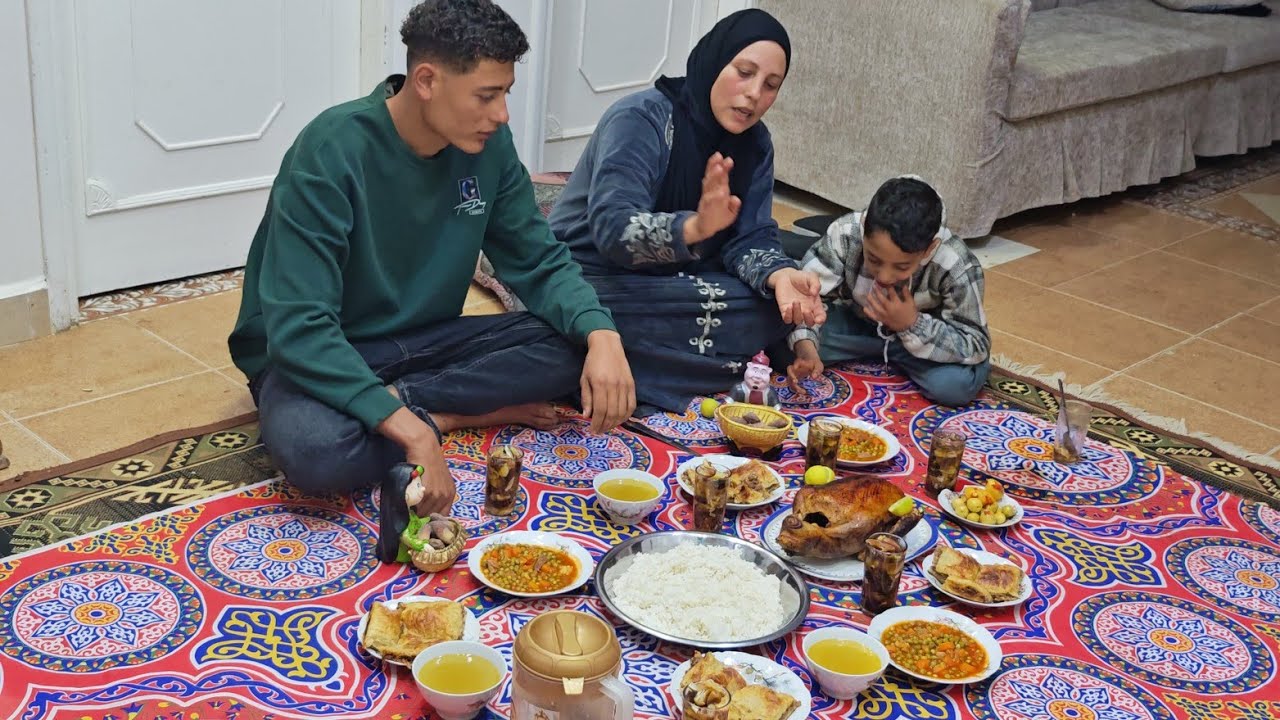 بعد غيابه عنى سنين جه اليوم الى يقضى معانا فيه رمضان ❤️كل سنه وانتم طيبين💫
