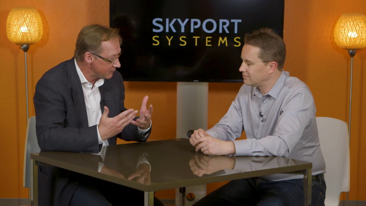 Architecture vs Technology: Solving Hybrid Cloud Challenges