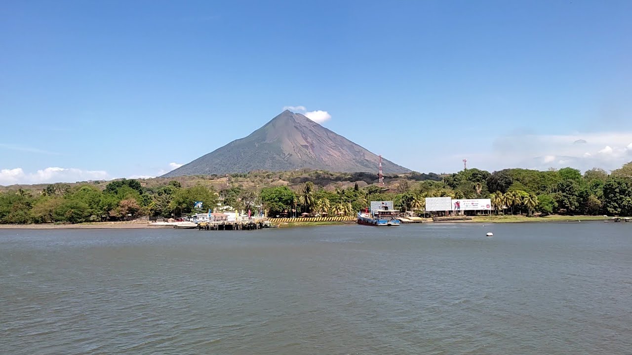Puerto Moyogalpa en la isla mas preciosa de Nicaragua OMETEPE