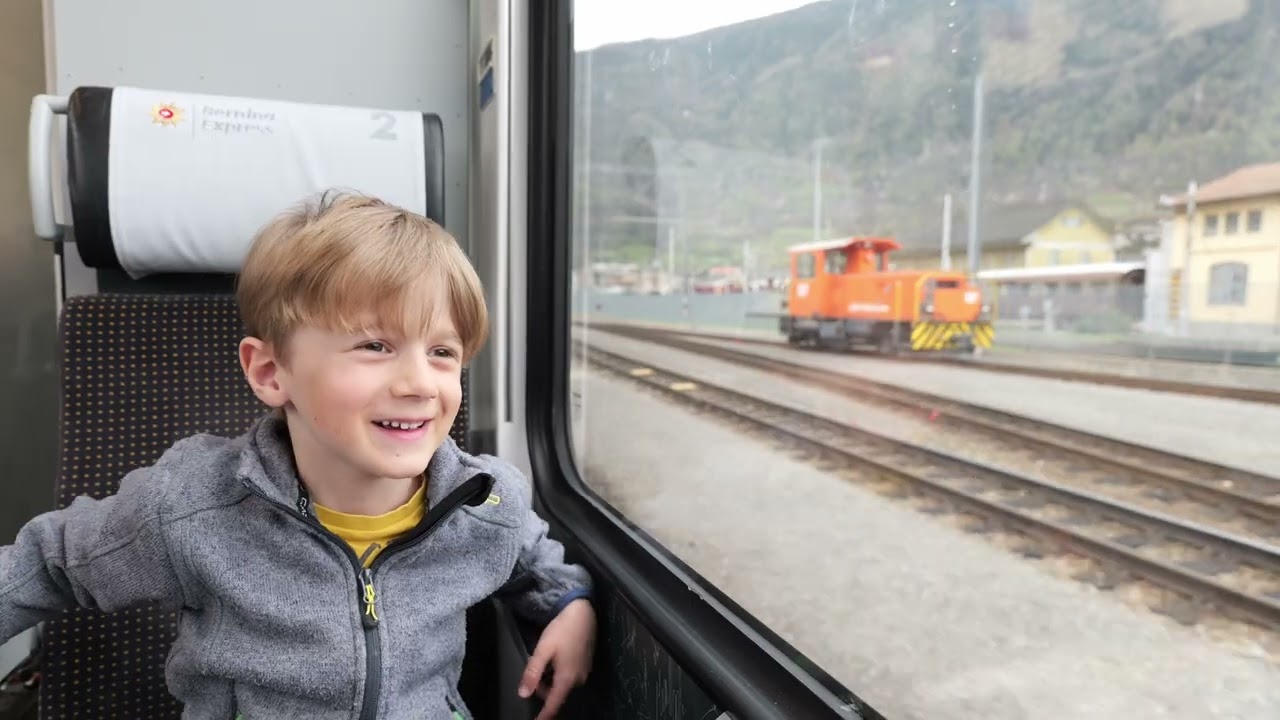 Le Avventure di Guy: Alla Scoperta della Svizzera in Treno: Orsi e Montagne! 🚂