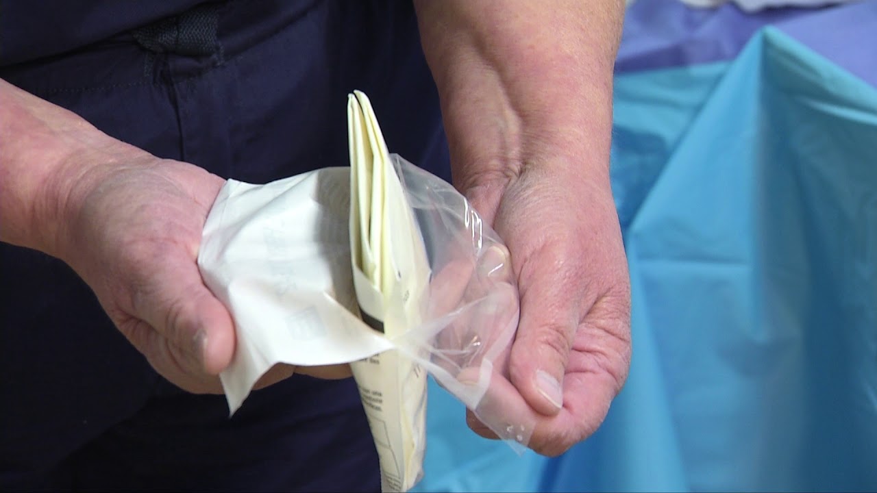 Opening a Peel Pack