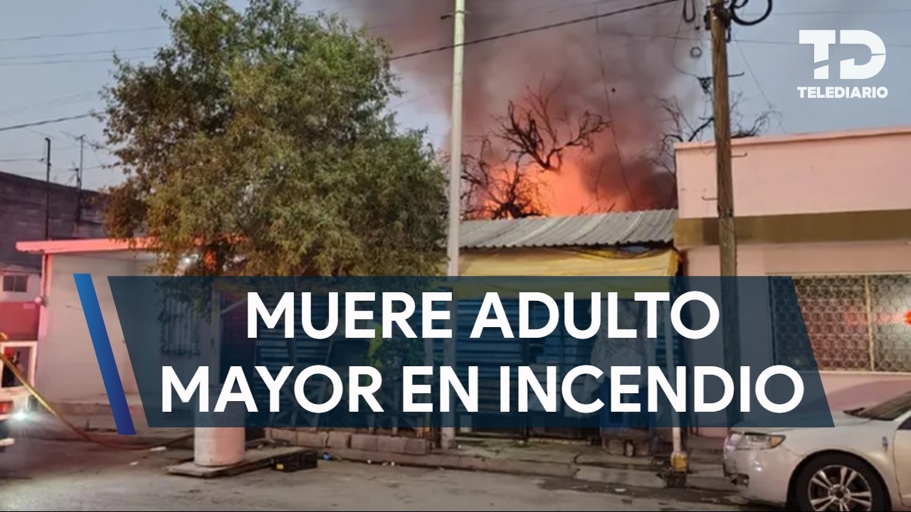 Muere adulto mayor tras incendio en vecindad en Monterrey; quedó atrapado en su cuarto