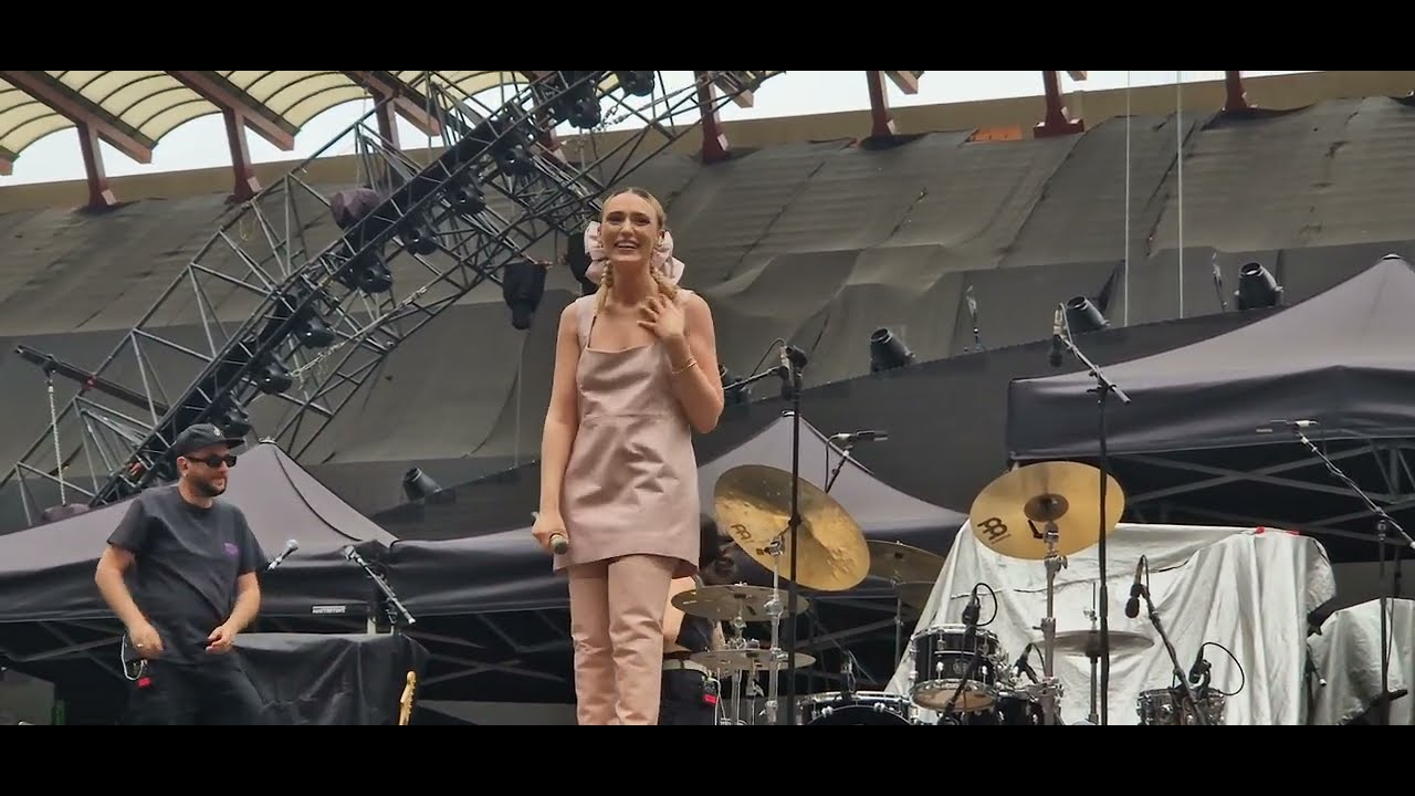 Mara Sattei Duemila minuti - Milano San Siro 29.06.2023