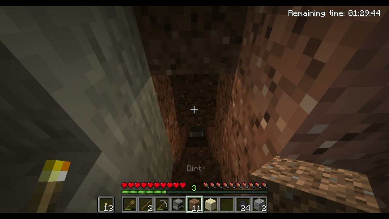 jogando minecarft que n seja pirata pela primeira vez 🙂👍