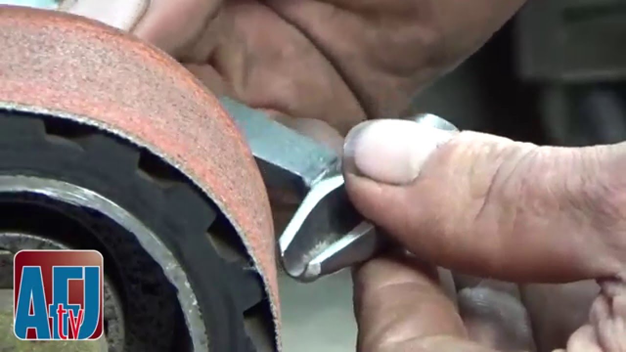 Farrier Quick Takes (Roy Bloom): How To Maintain Your Clinch Gouge