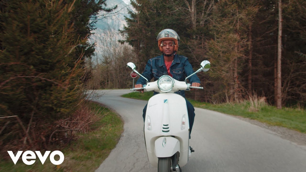 bac - Alles Schon Gesehen (Mailand, Bayern, St. Tropez) (Lyric Video)