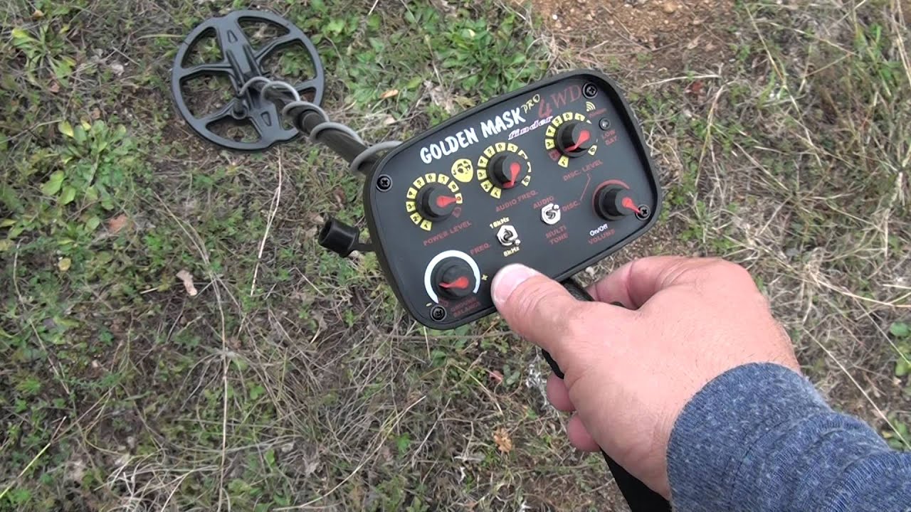 Golden Mask 4WD