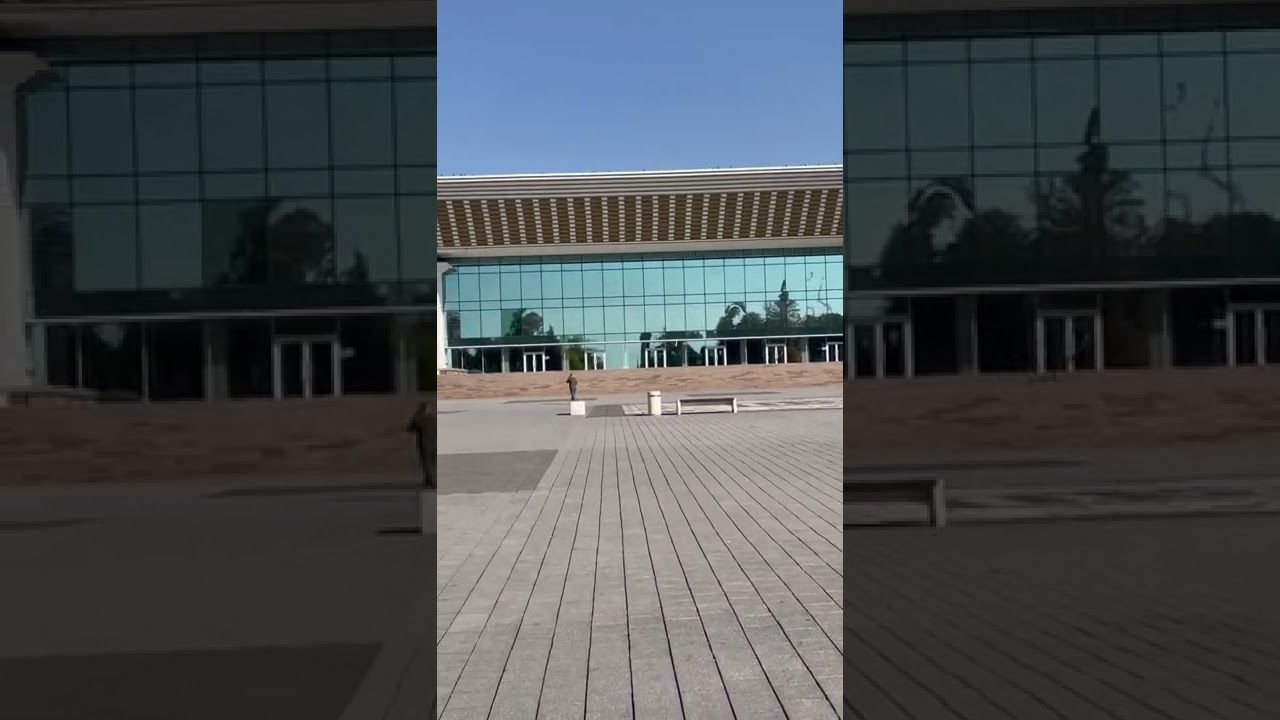 Алматы. Дворец Республики. Проспект Достык - Абая. Kazakhstan. Almaty. October 2022