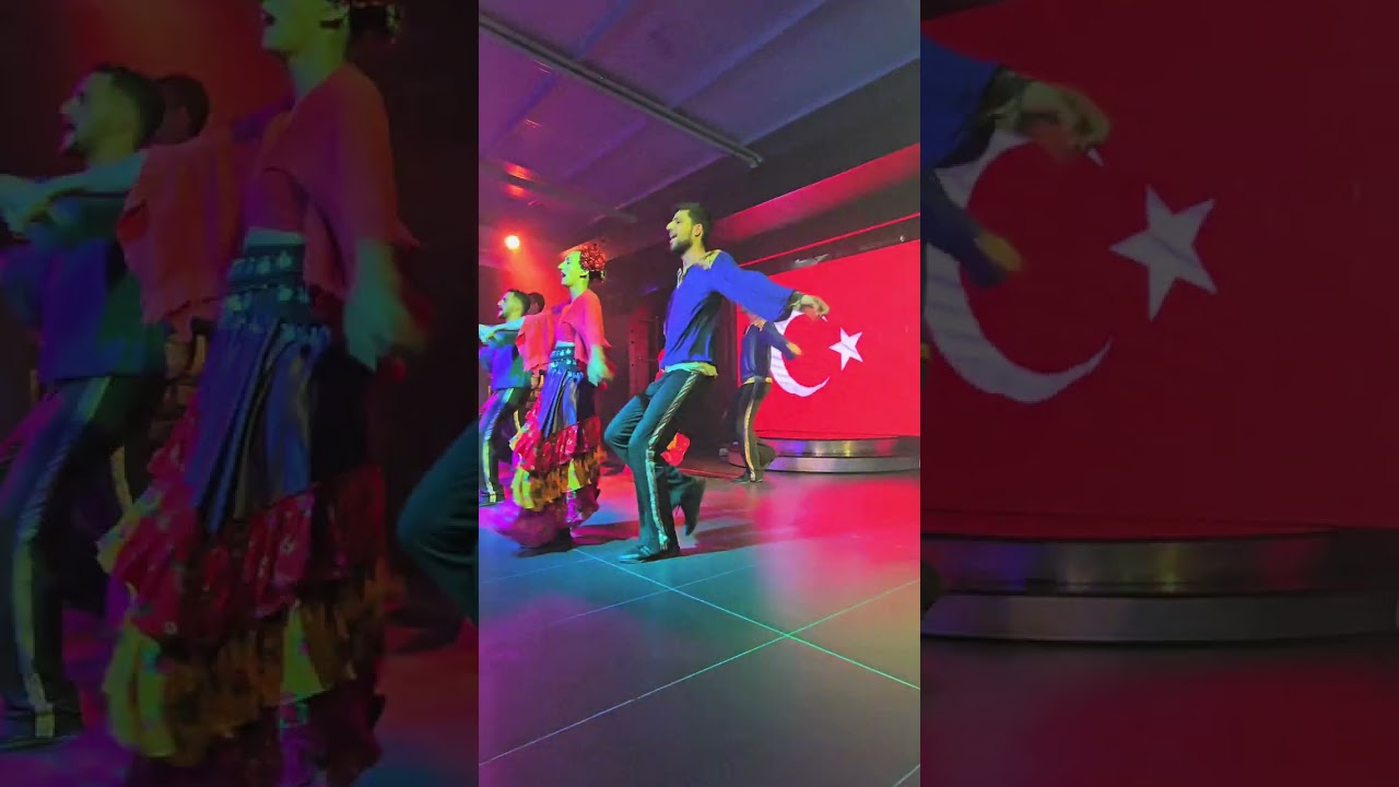 Tui Blue Pascha Bay - Evening show - Turkish traditional dance.