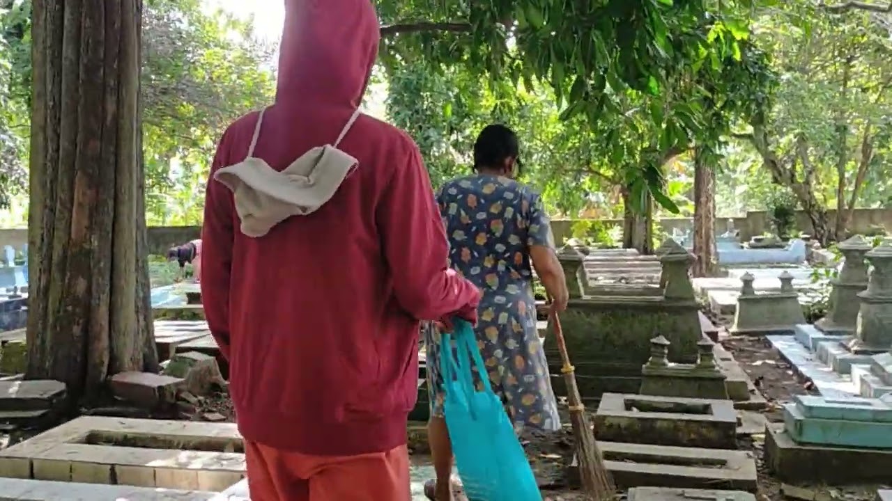 Siarah ke makam mbah Karno dan bapak