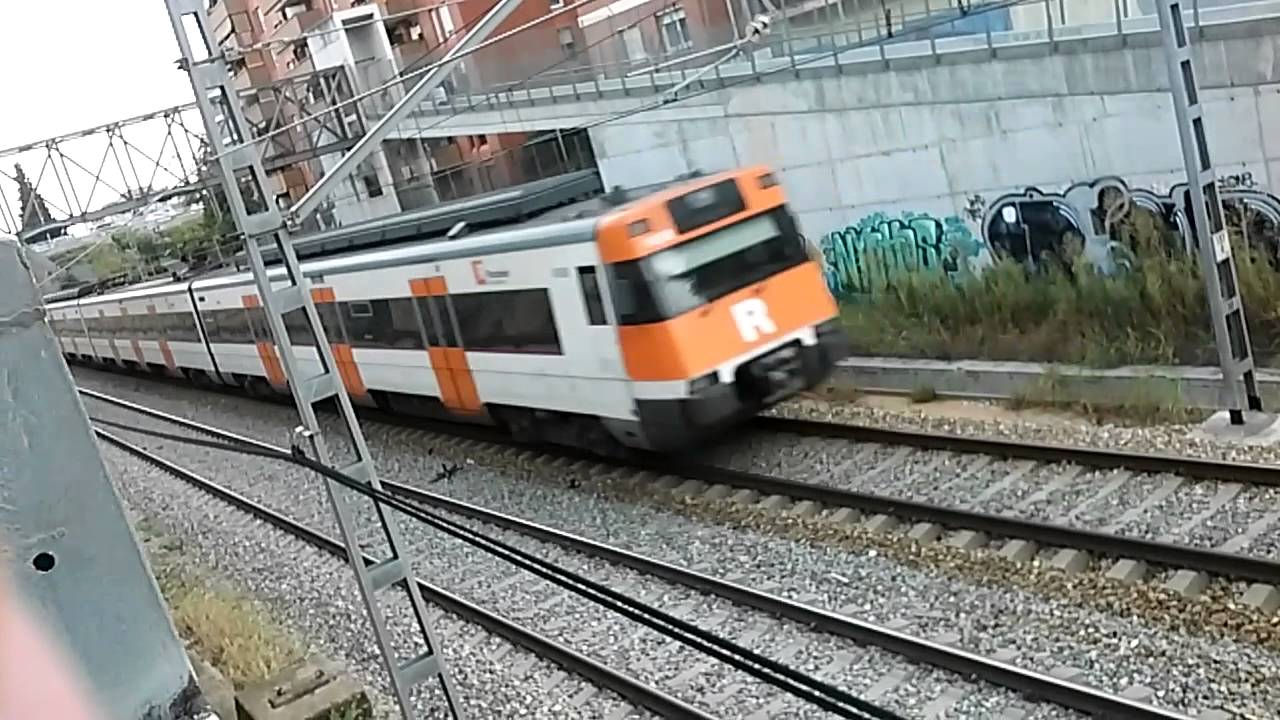 Renfe 447 doble a Barcelona-Sants. R11