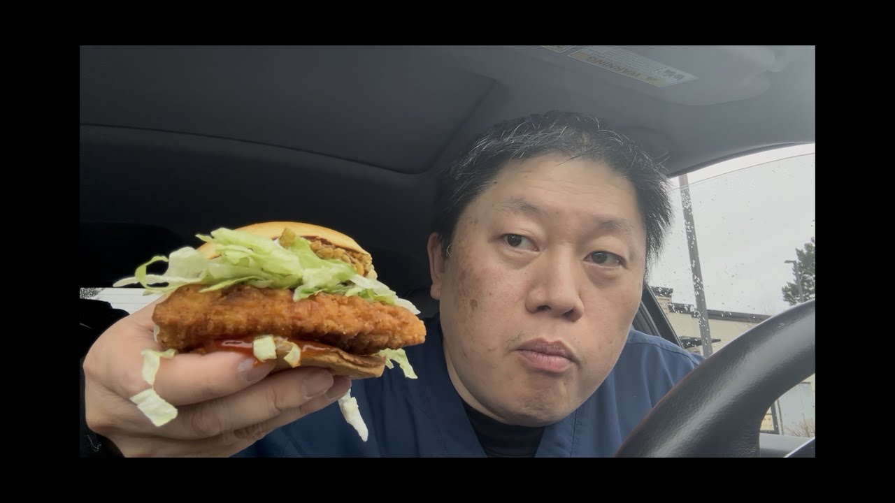 Skipping the Healthy Lunch. Hot Honey McCrispy and Daily Double at McDONALDS