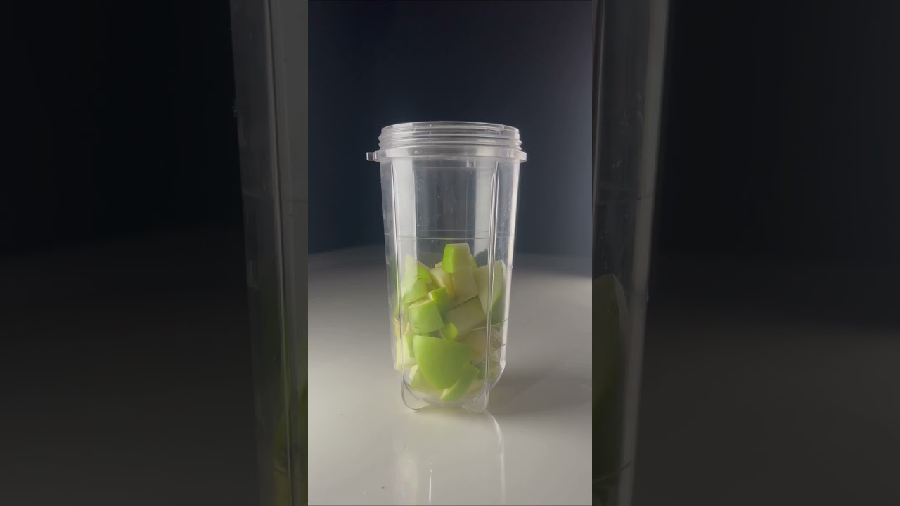 Green apple juice #asmr #thegreatindianfoodie #crispy