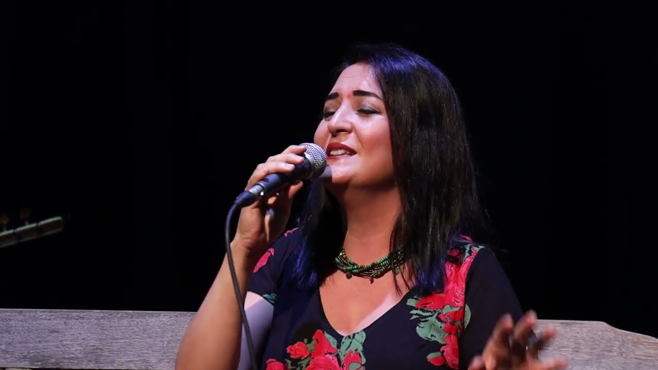 Gönül Kahraman - Karanfil Eker Misin (Akustik)