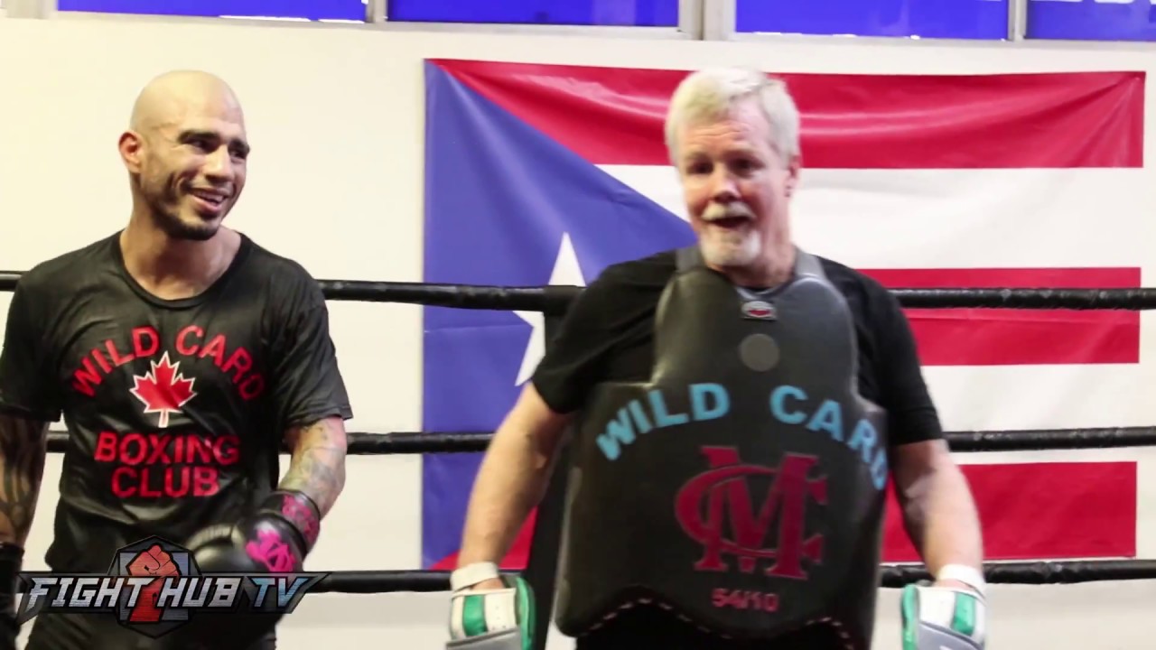 Miguel Cotto killing the mitts with Freddie Roach in his FINAL media workout!