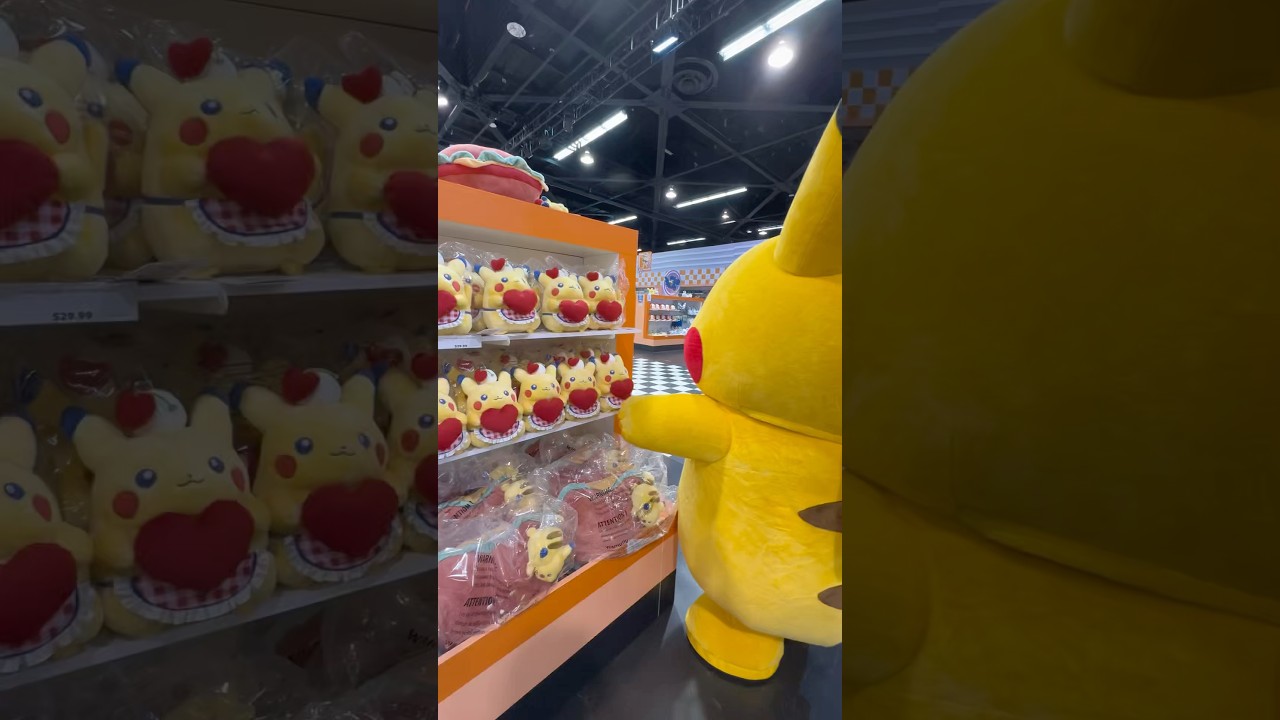Come along with us to the Pok&eacute;mon Center pop-up store at #PokemonWorlds in Anaheim! 📣