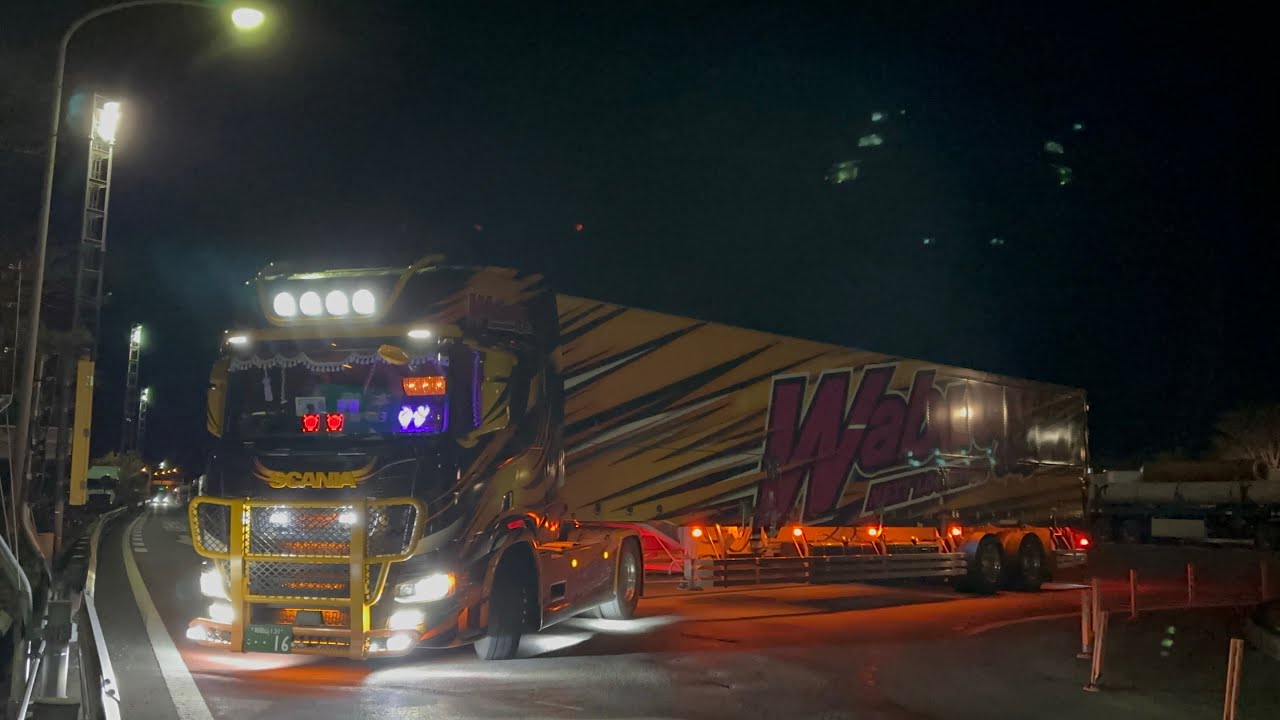 和歌山物流さん、SCANIA 激レア6連ゴッドファーザー