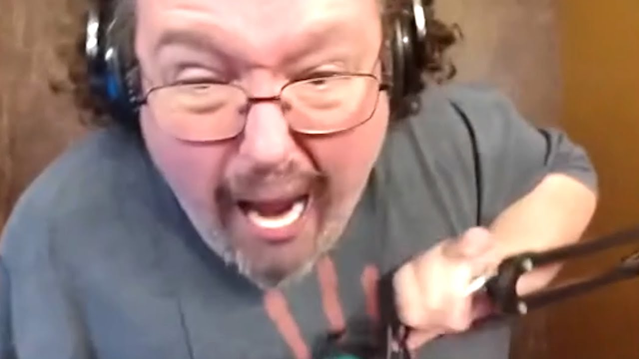 У Boogie2988 случился нервный срыв, когда он узнал, что ему не заплатят в этом месяце