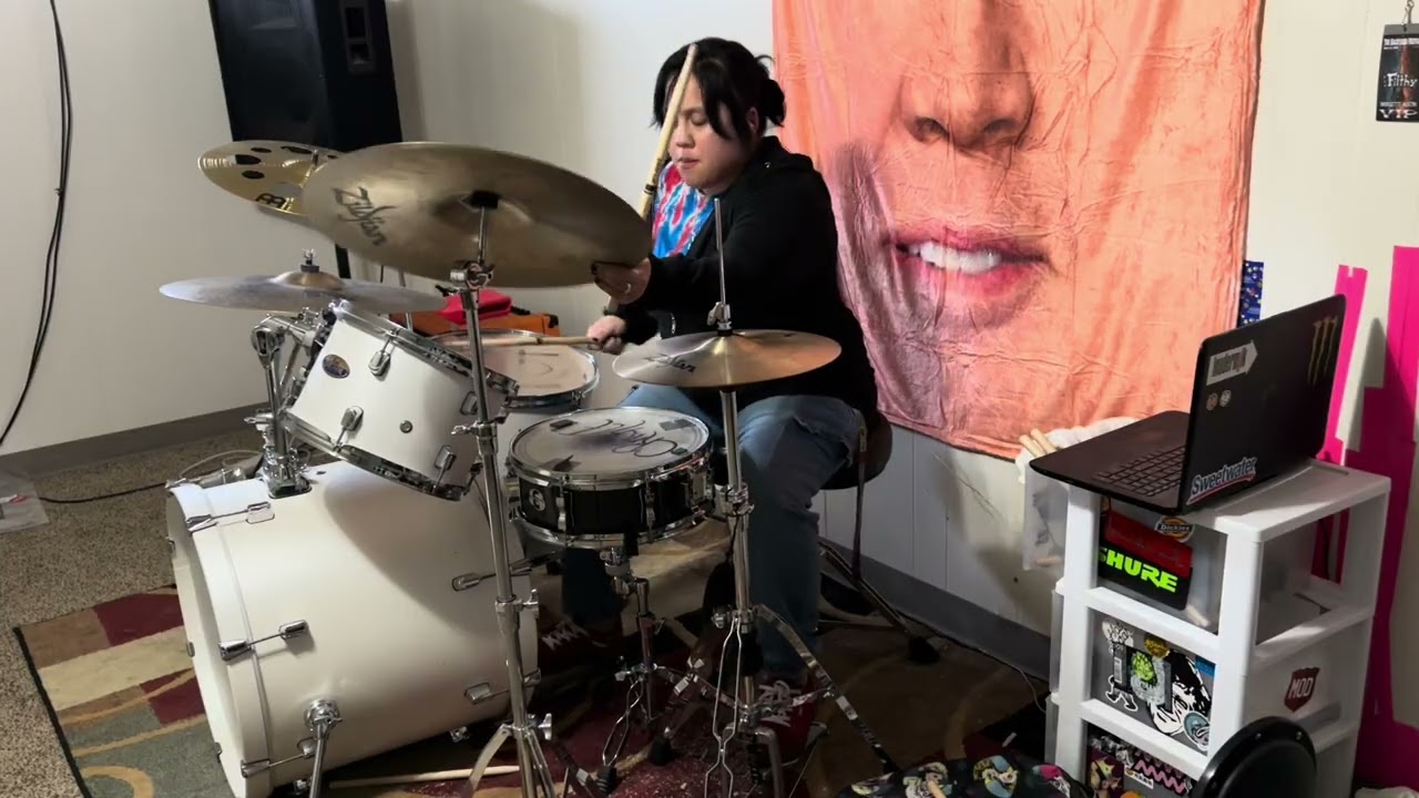 Manchild - Sabrina Carpenter (drum cover by @bridgywidgy)