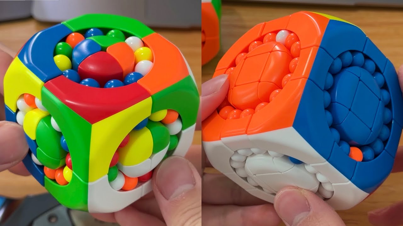 Распаковка кубиков MoYu 2x2 и 3x3.