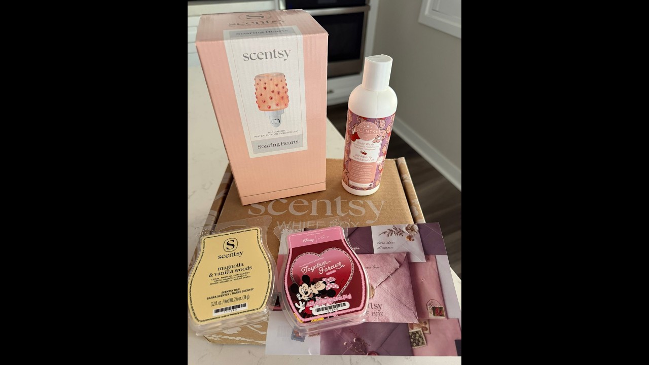 Unboxing the February 2026 Scentsy Whiffbox