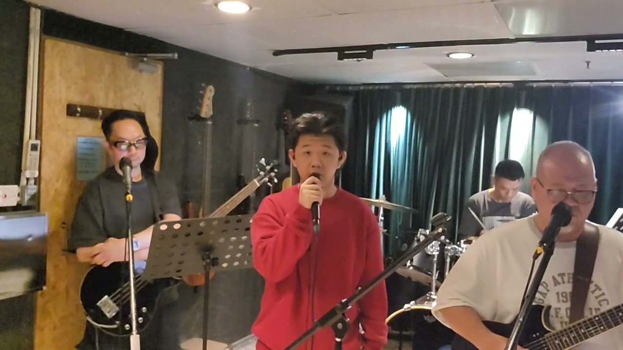 用背脊唱情歌(Gareth. T)-King@OMB