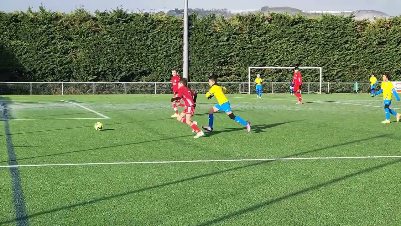 Match amical U10/U11: Étrat la tour sportif 2 vs JS Célieu 2 (2ème mi-temps) 10/01/26