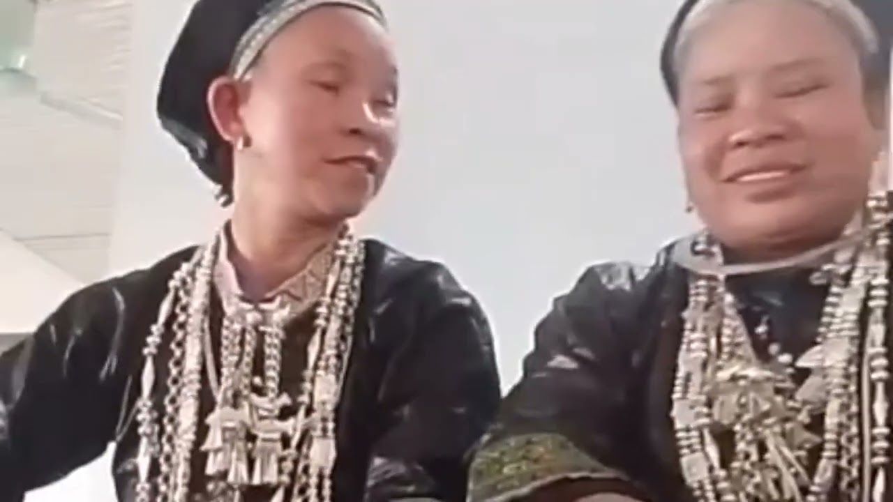 Hát nùng gái Ngán Chiên 