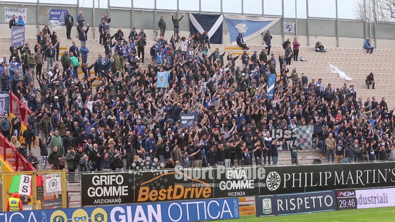 Sciarpata cori e sfottò Brescia a Vicenza, Serie B 2016-17