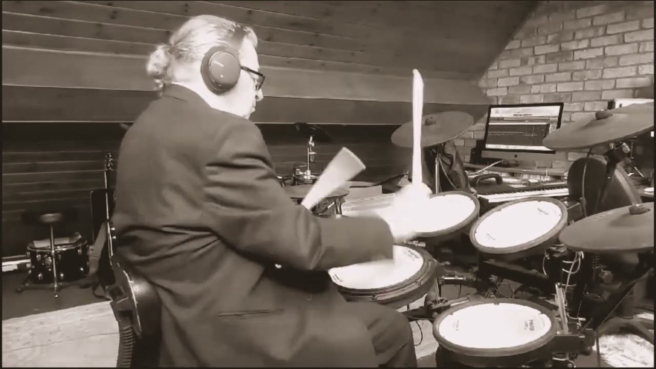 Applejack by Jet Harris and Tony Meehan...drum cover by Tim Pavitt