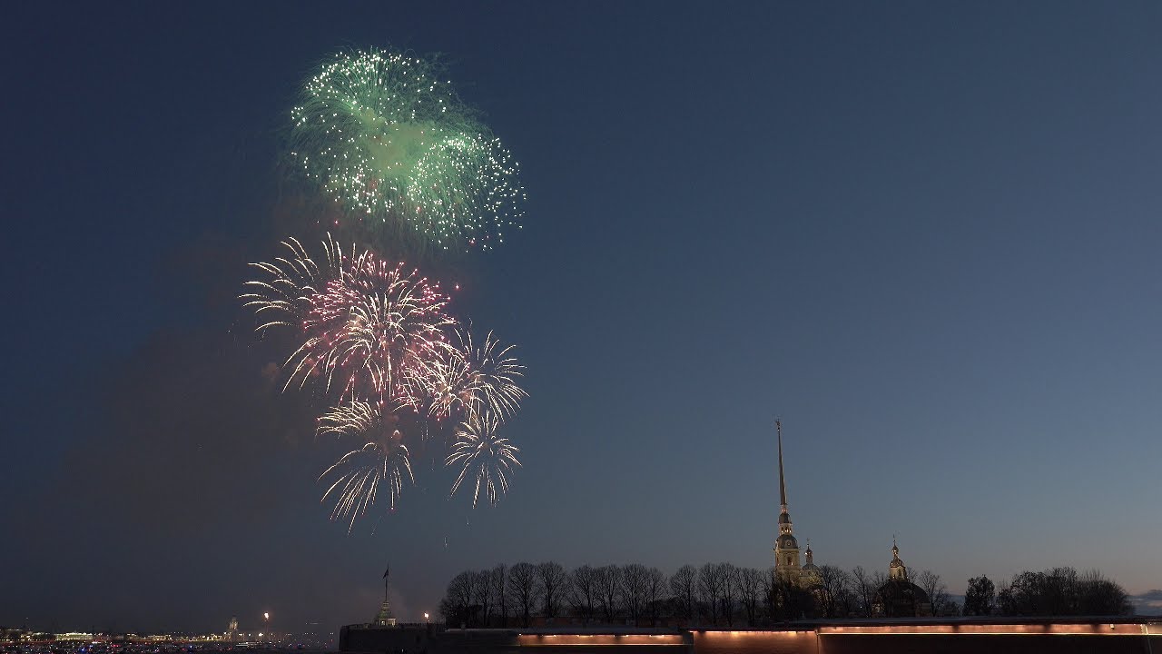 Салют, Санкт-Петербург, 9 мая 2025