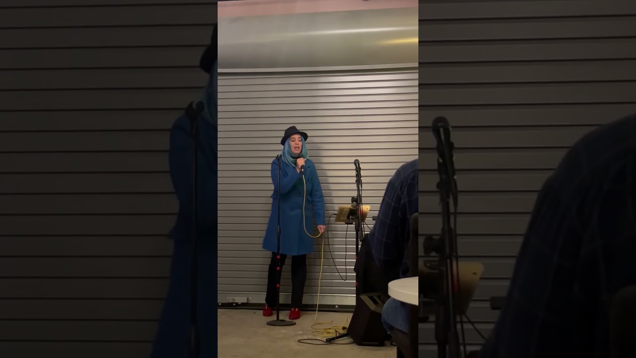 Sailor Song Karaoke 