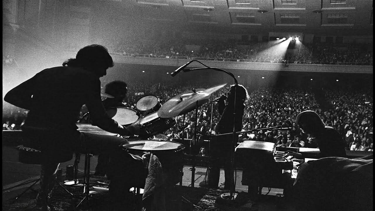 The Doors - Riders On The Storm (live)
