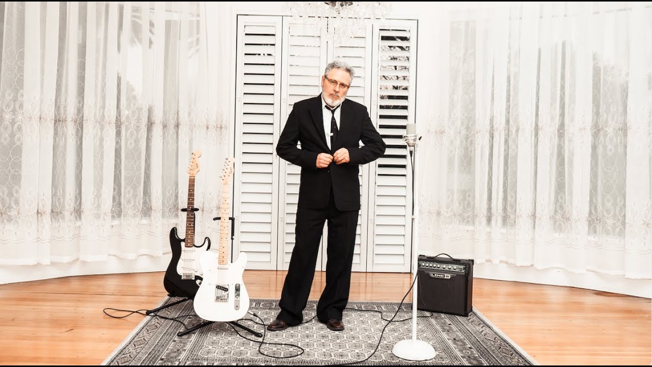 Gary Rathbone - Mr Opportunity (Official Video)
