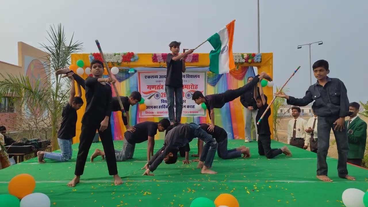 ​मैं लड़ जावाँ, मैं लड़ जावाँ! 🇮🇳 दिल जीत लेने वाली देशभक्ति प्रस्तुति  EMRS Garhi Parkhela Banswara