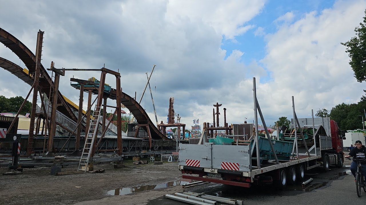 Aufbau Kirmes /Opbouw Kermis / Cranger Kirmes 2023 Herne @ Größtes Volksfest NRW