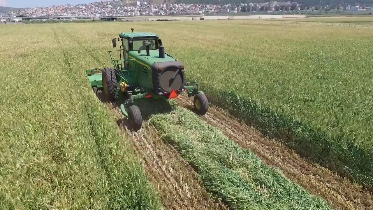 john deere, windrowers R450,A400,5830