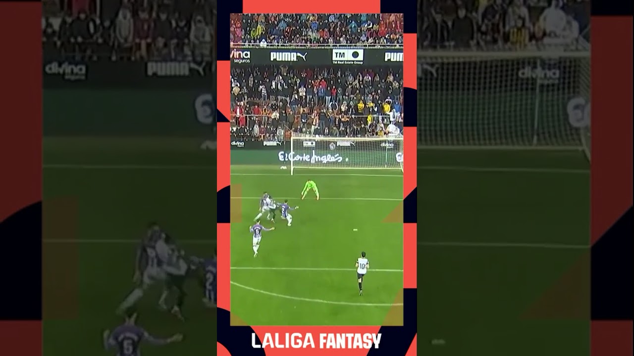 21 points in last two matchdays! Umar Sadiq scores again for @valenciacf. Signed him yet?