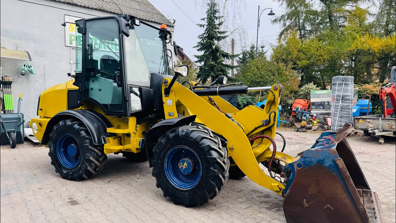 Ładowarka przegubowa CAT 908H, 2011 rok, łyżka i widły, 7140 motogodzin, na sprzedaż  *PESTROL*