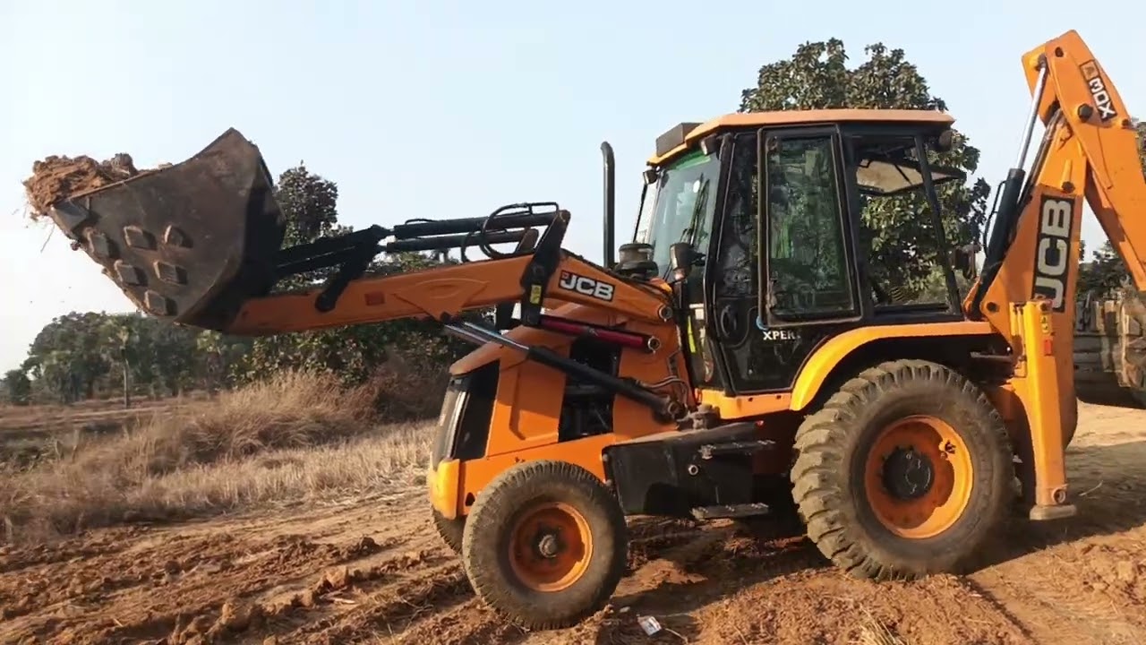 Jcb 3dx new khet banne kam chal raha 😍 49 hp working छोटू उसदाद हेल्फर को मशीन सीखा दिया 😀#jcb 