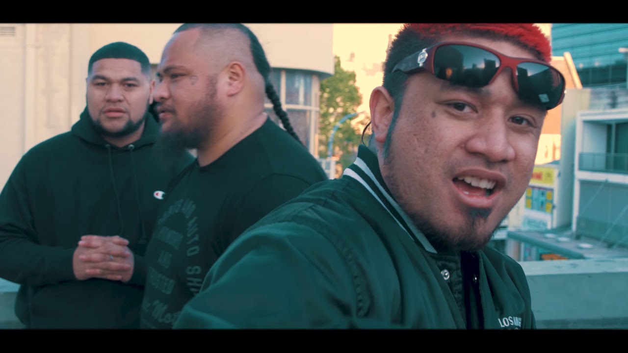 2KEEN feat. RED HONCHO & KAUNZ -  We Run It (Official Music Video)