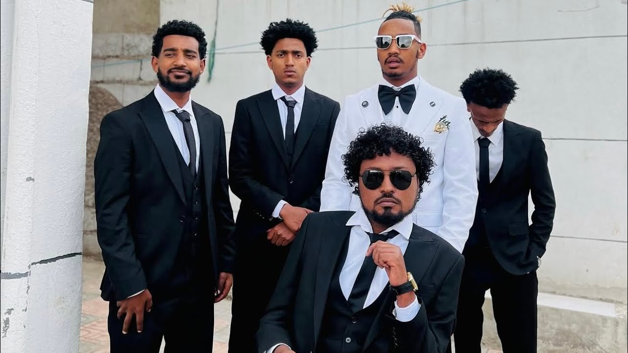 🔴ህዝቡን ጉድ ያስባለው ፍቅር በዊልቸር እየተገፋ የመጣው ሚዜ!/Rom-Tube