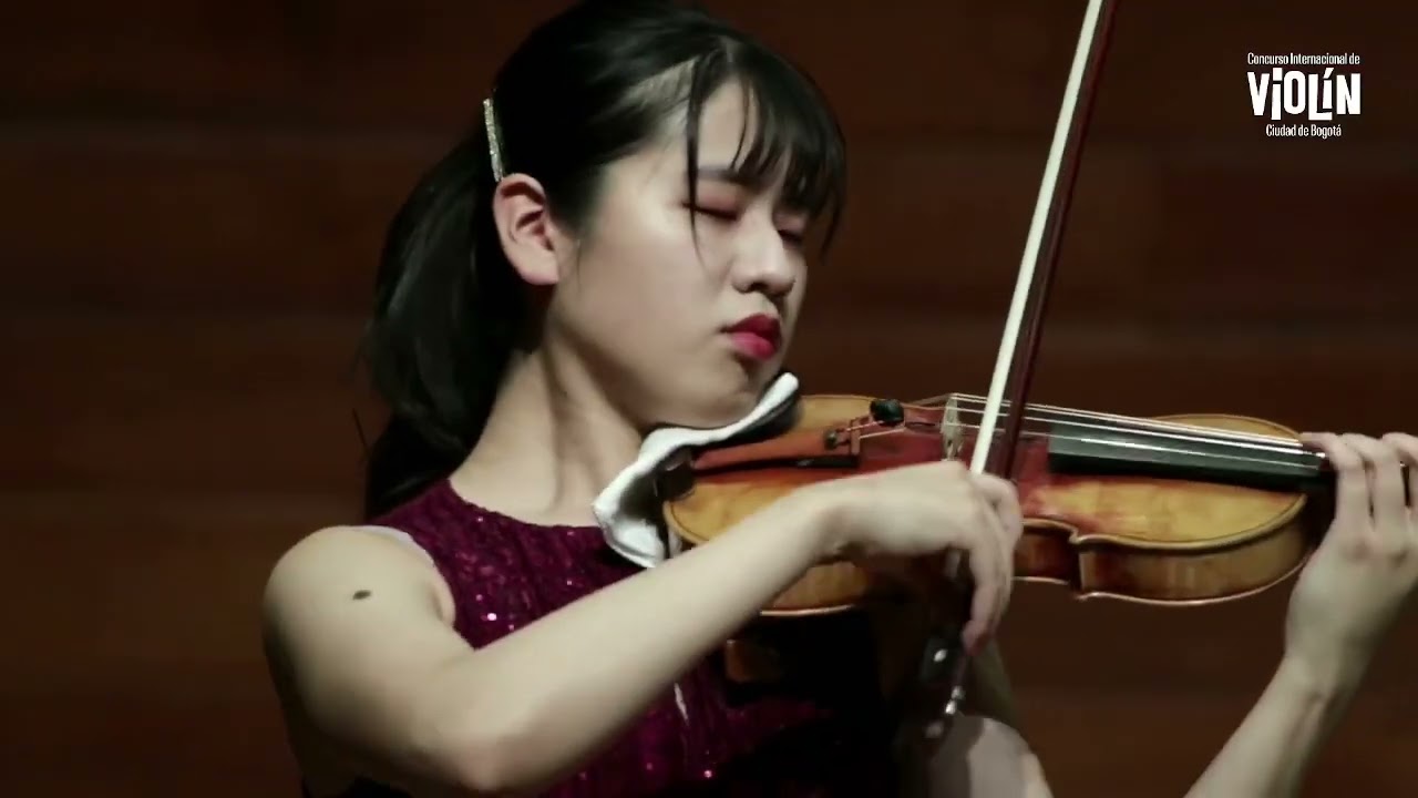 Presentación de Karauko Yoshida en el Concurso Internacional de Violín Ciudad de Bogotá.