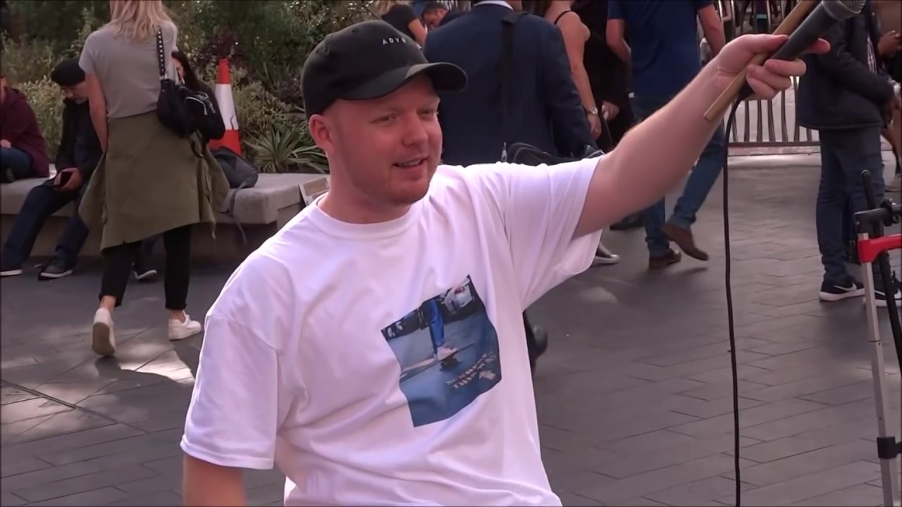 BEATBOXING, STREET PERFORMANCE IN LONDON, BEATBOX, 6 SOUNDS AT THE SAME TIME