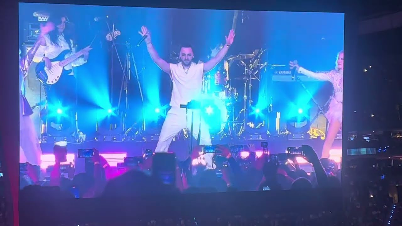 2000s Pop Tour - Amigos x siempre | Aventuras en el tiempo | Carita de ángel