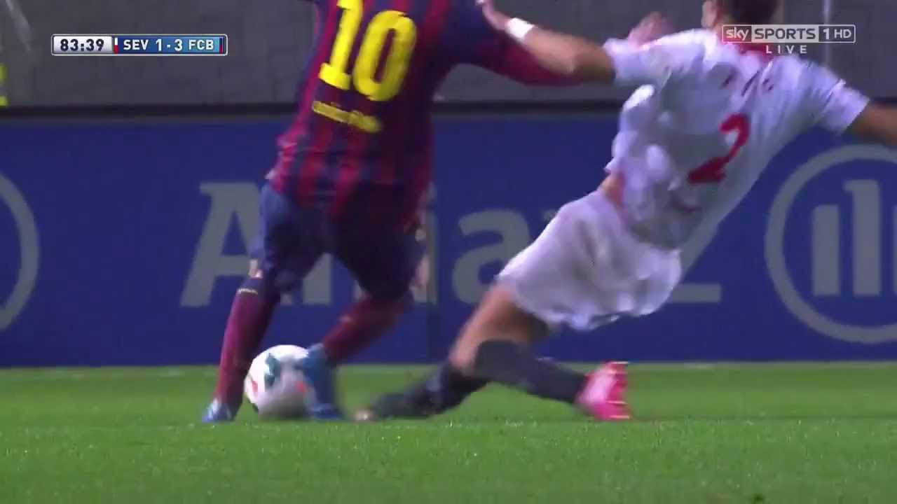 Lionel Messi vs Sevilla (9/2/2014) HD 720p with English Commentaries