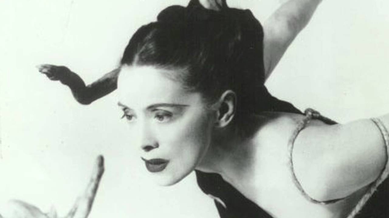 Exploring the World of Modern Dance through Martha Graham