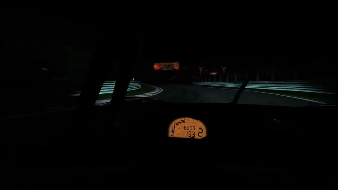 POV : You're going 300Km/h in the night