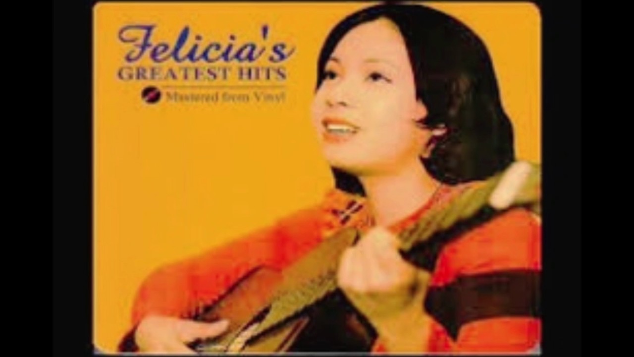 SEALED  WITH  A  KISS  : FELICIA